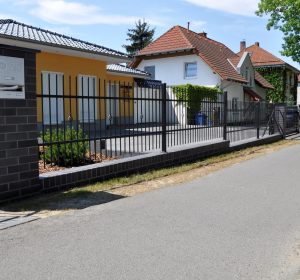 10.22_moderner_Zaun_2.jpg